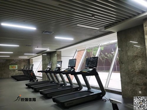 必一运动提供服务支撑的胶州市综合性体育中心开放