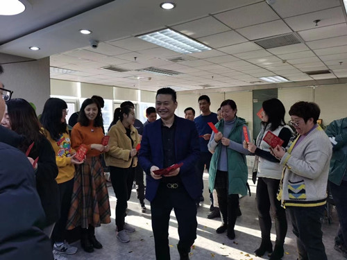 必一运动集团发红包